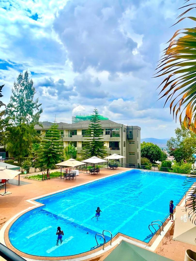 Nobleza Hotel Κιγκάλι Εξωτερικό φωτογραφία