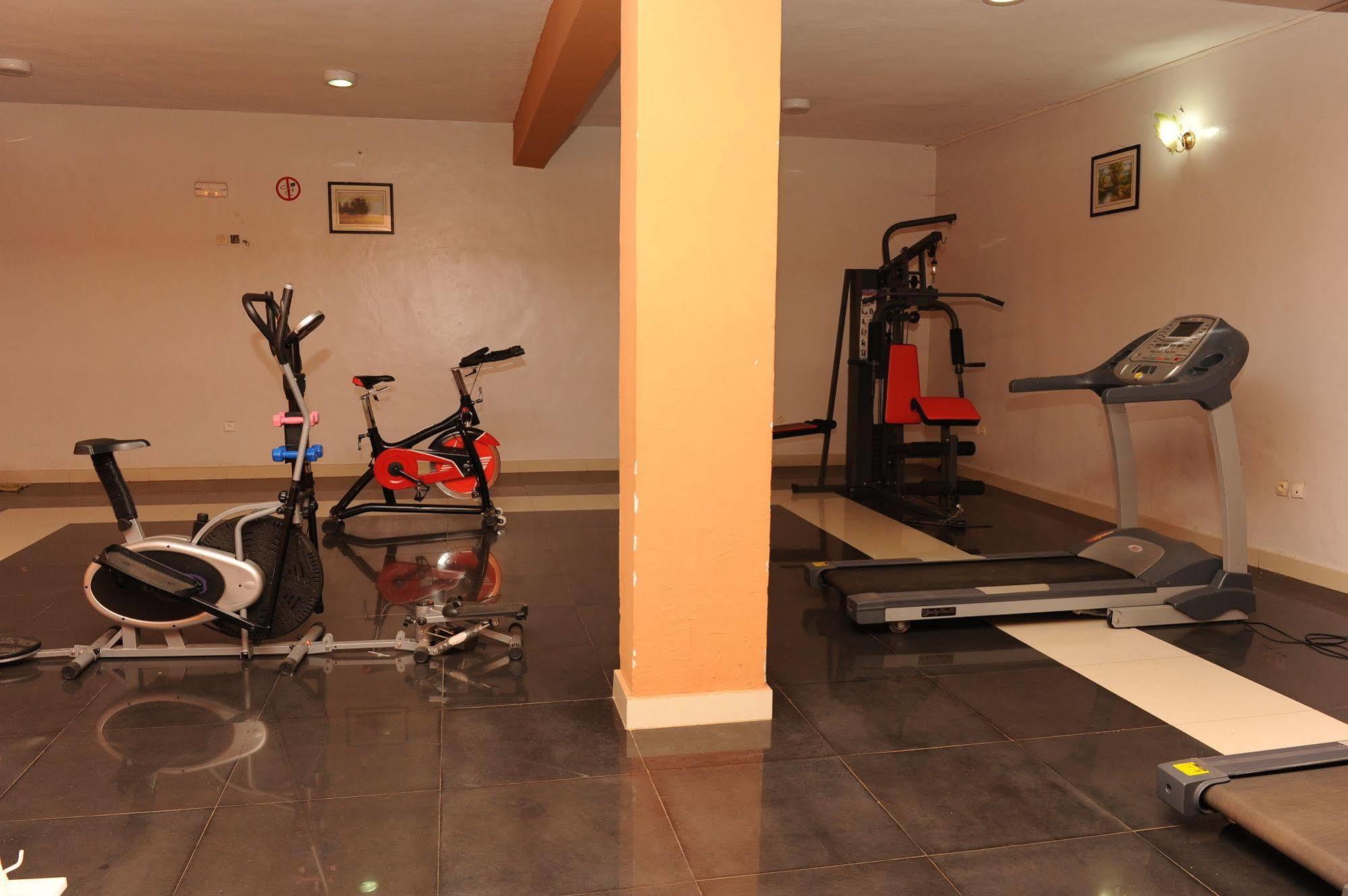 Nobleza Hotel Κιγκάλι Εξωτερικό φωτογραφία