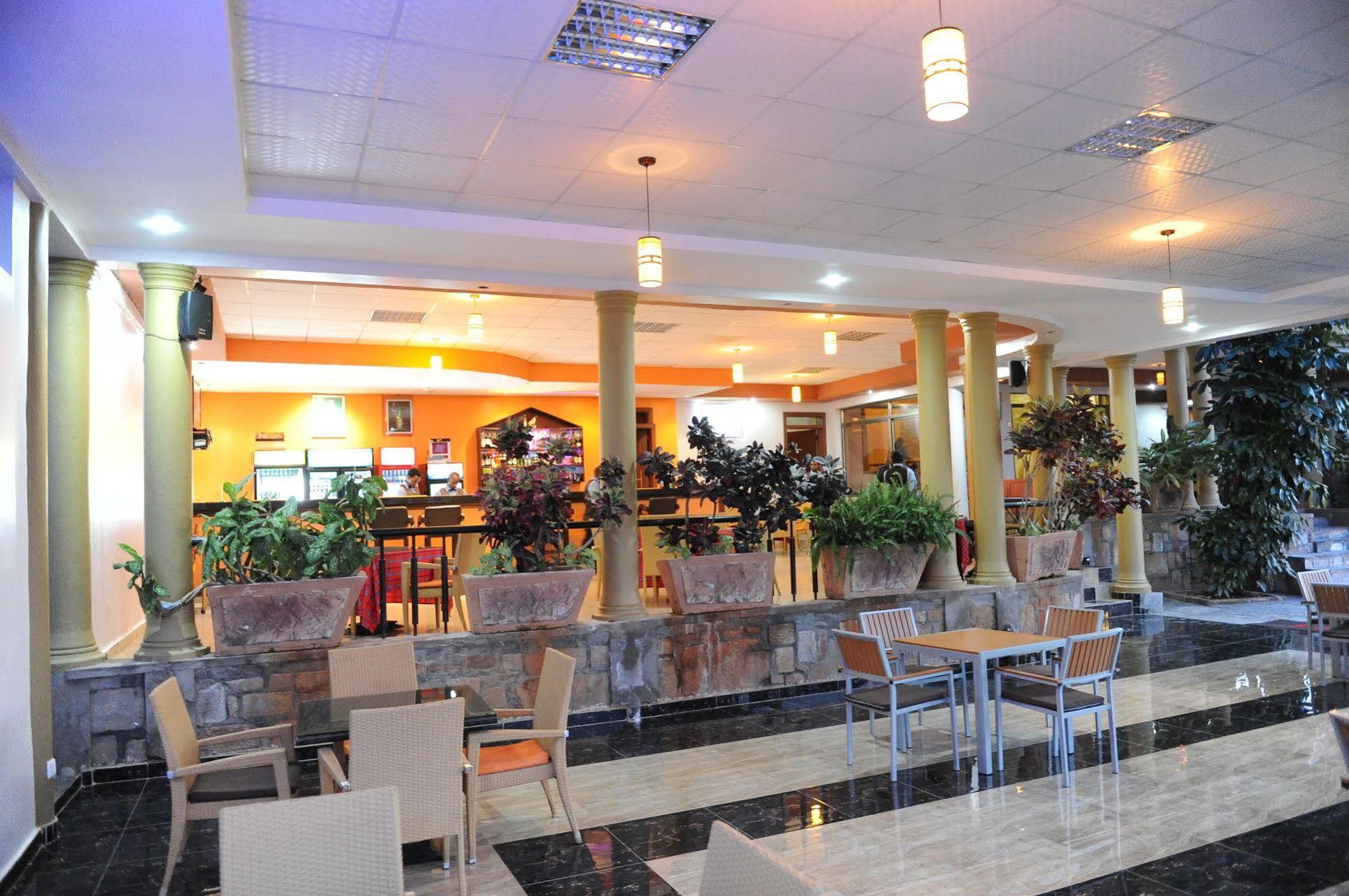 Nobleza Hotel Κιγκάλι Εξωτερικό φωτογραφία